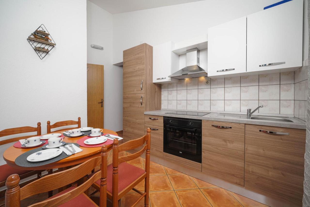 Apartments Markunovic 沃迪切 外观 照片